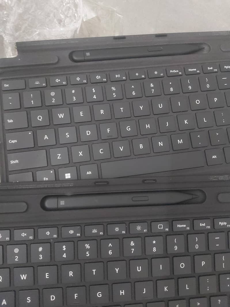 microsft surface pro8/9 keyboard 0