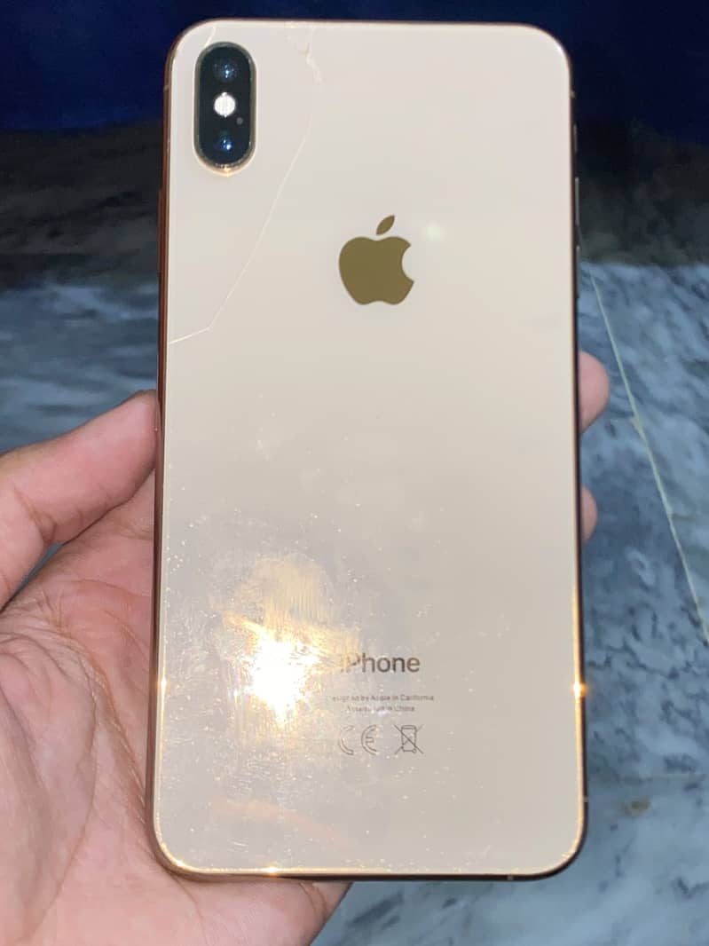 Apple iPhone XS Max 2
