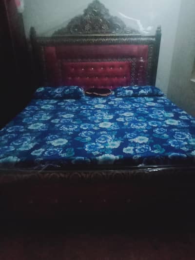 iron bed King size