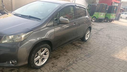 Toyota Vitz 2011
