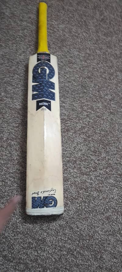 Gm original  Profesional   kashmir willow bat
