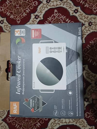 I am selling a electric cooker at just 8000