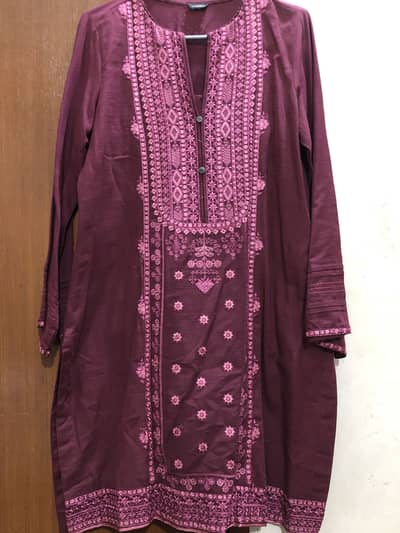 Sapphire Khaddar 2-Piece Suit – Small Size