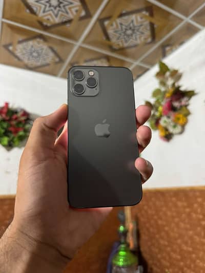 Apple iPhone 12 Pro