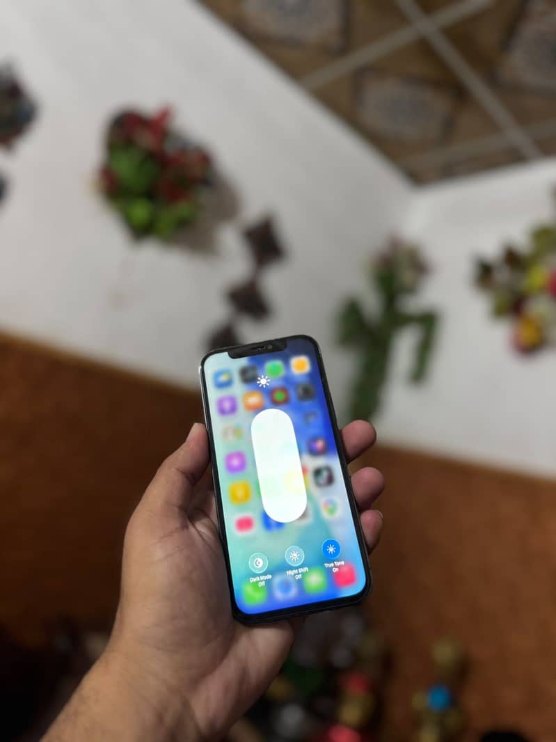 Apple iPhone 12 Pro 6