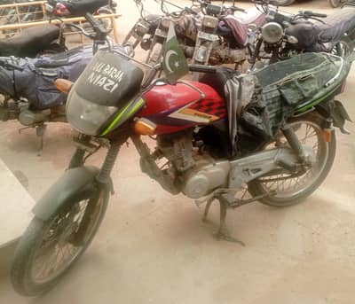 HONDA DELUXE 125
