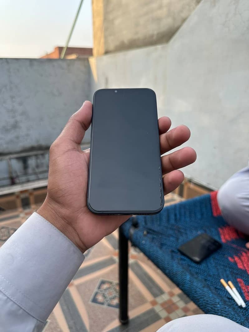 Apple iPhone 14 1