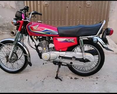 Honda 125 cc bike urgent for sale 03294565513