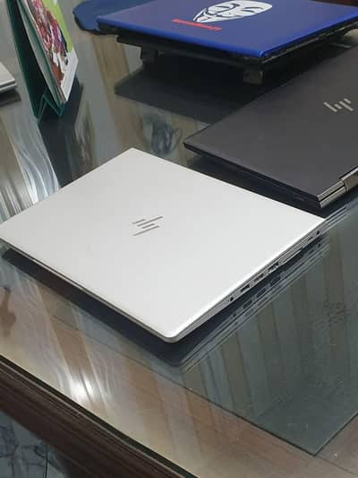 Hp elitebook 840 g6 | i7 8th | 8gb ram | 256nvme