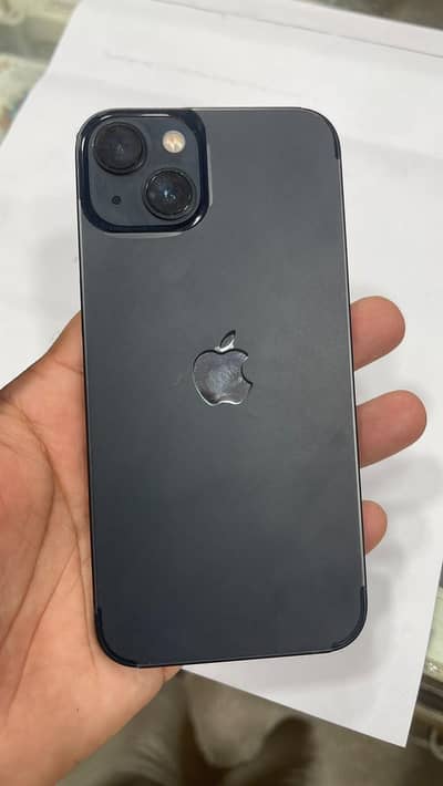 Apple iPhone 13