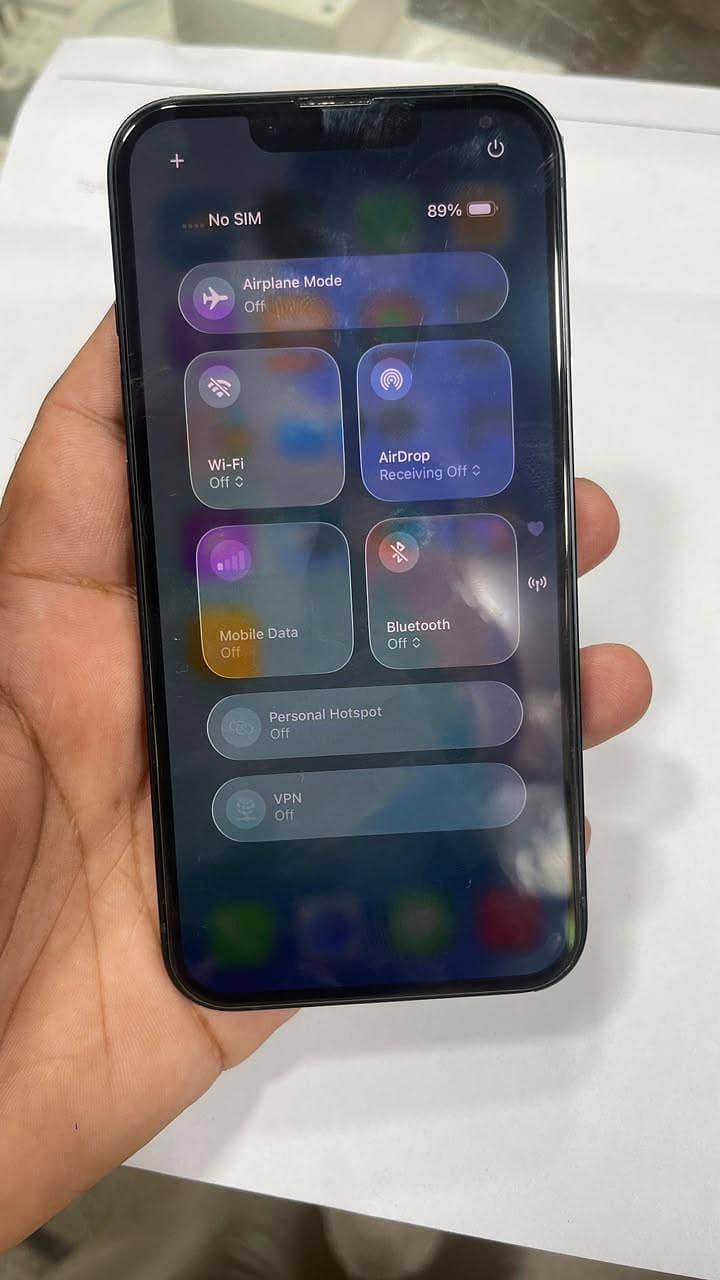 Apple iPhone 13 1