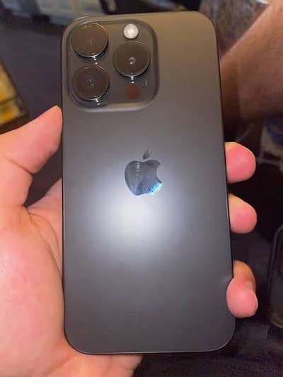 Apple iPhone 16 Pro