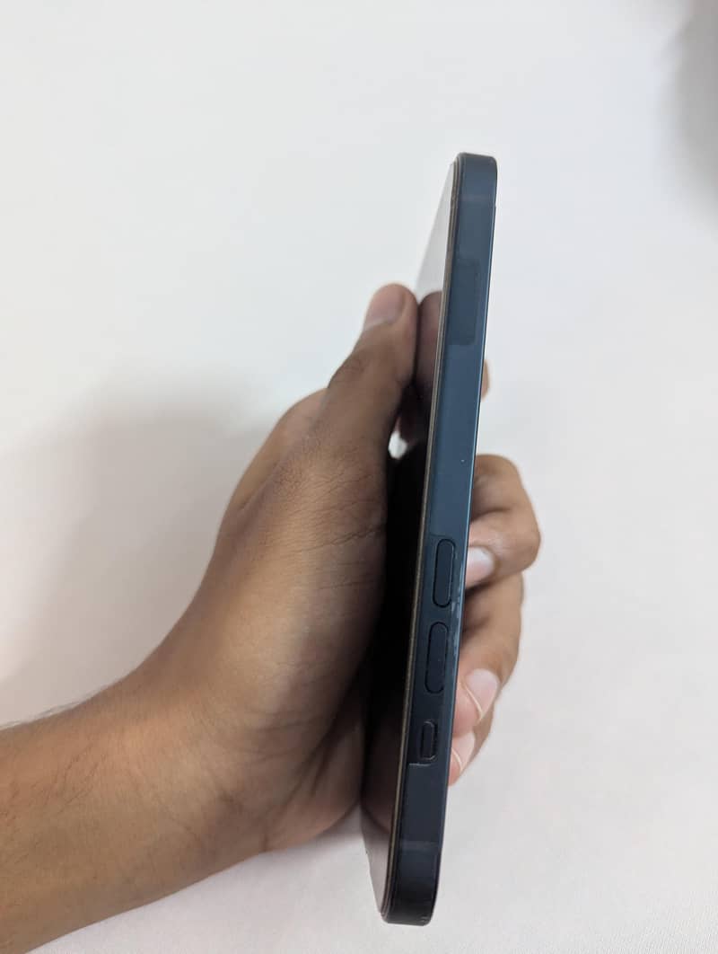 Apple iPhone 14 6