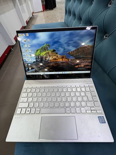 HP ENVY Laptop | Core i3 8th Gen | 4GB RAM | 238GB SSD | Touch Screen