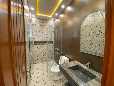 1Kanal House available for Rent in DHA Multan