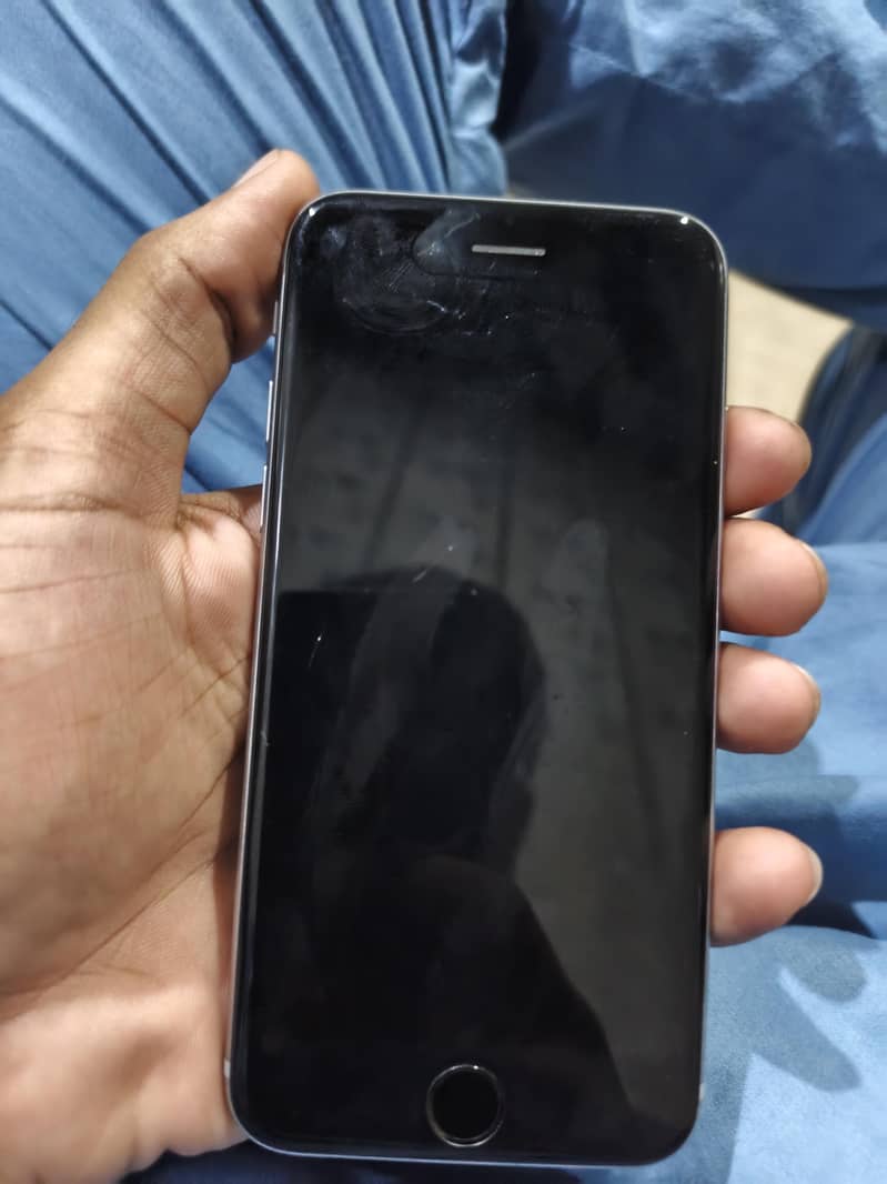 Apple iPhone 6S 3