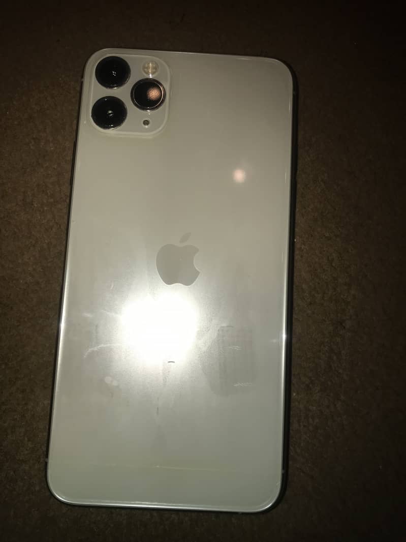 Apple iPhone 11 Pro Max 1