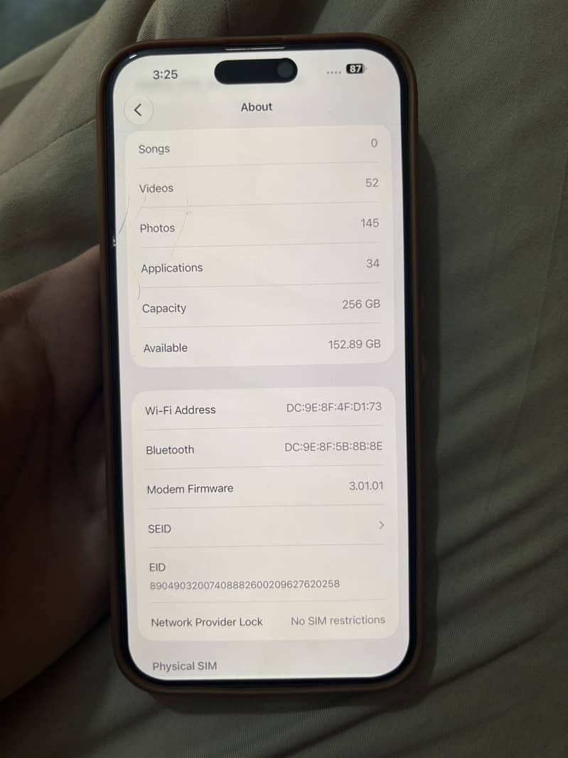 Apple iPhone 16 Pro Max 2