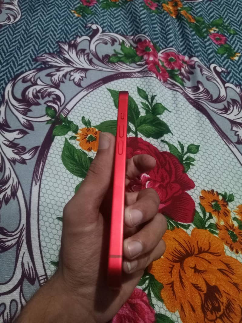 Apple iPhone 14 0