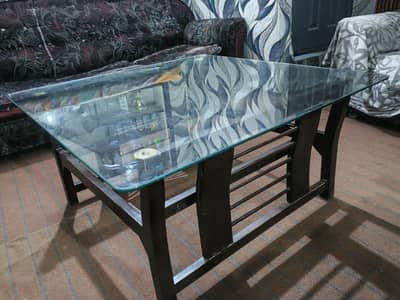 center table. coffee table. 4/4 feet ha