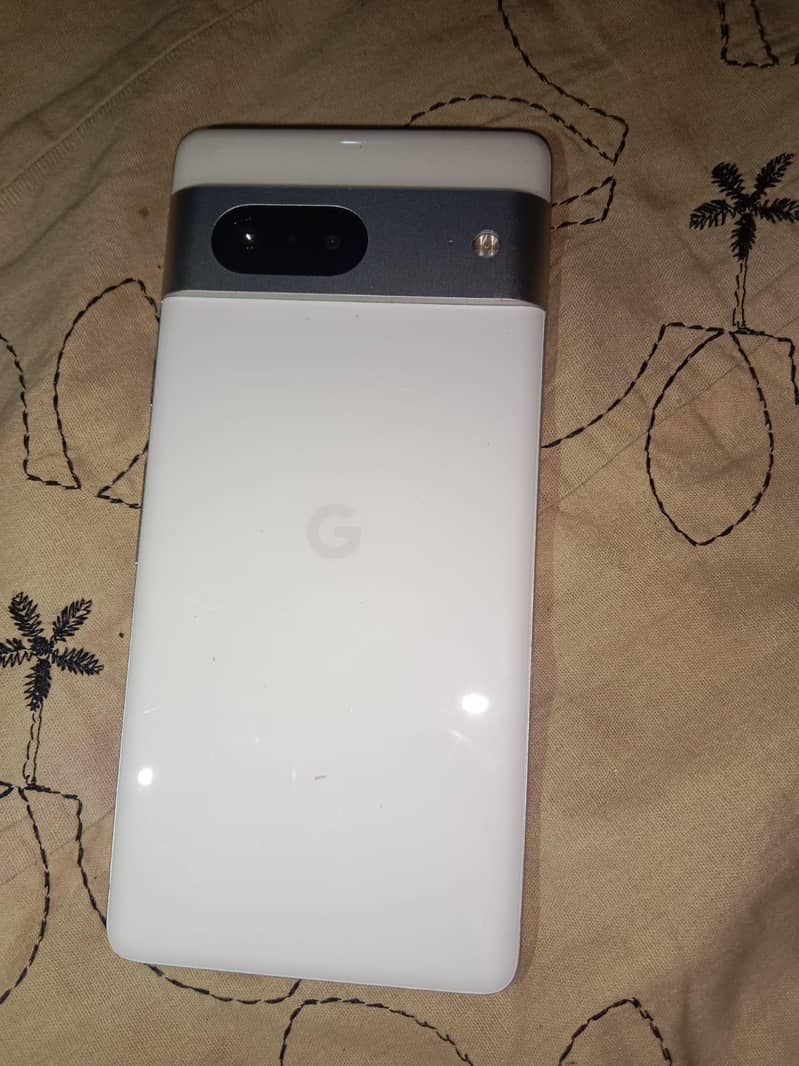 Google Pixel 7 3