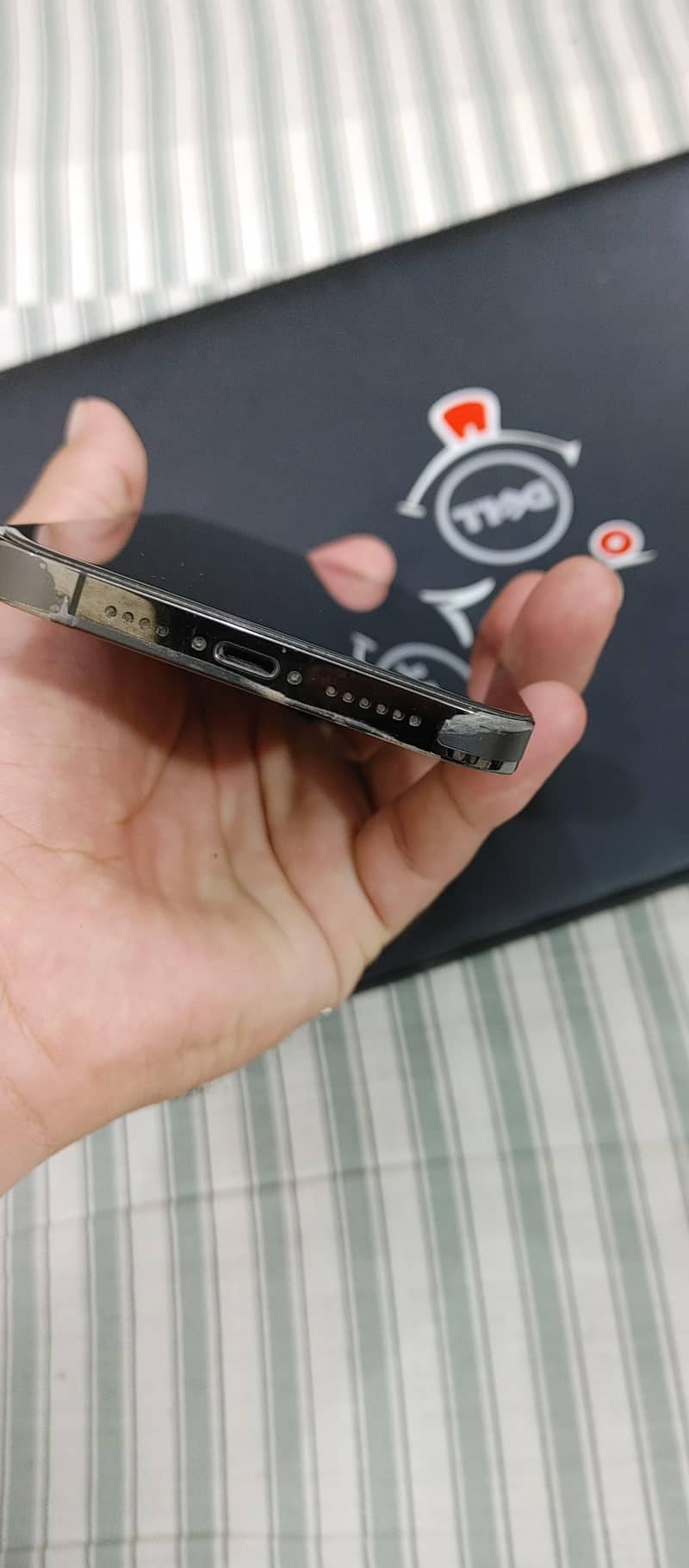 Apple iPhone 13 Pro Max 4