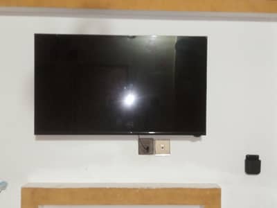 LED 43 inches