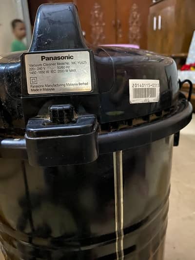 Panasonic MC-YL625 Heavy Duty Vacuum Cleaner