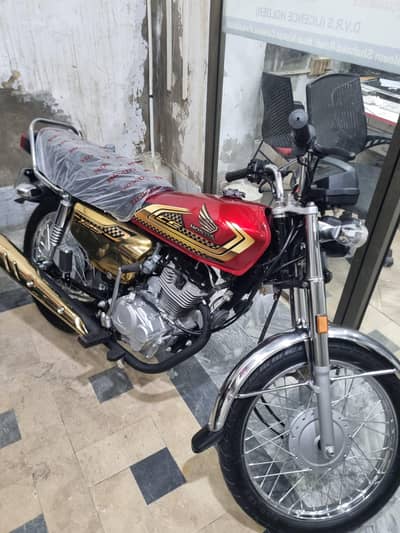 HONDA CG 125S GOLD 24/25 AVAILABLE FOR SALE