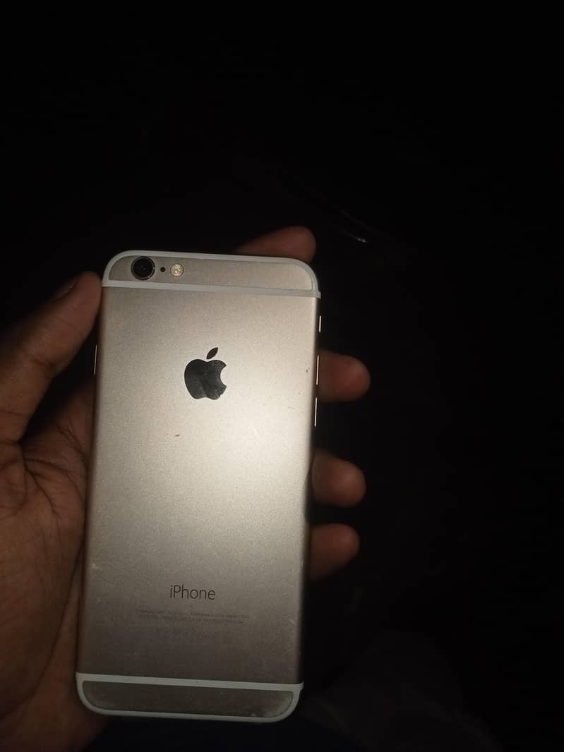 Apple iPhone 6 3