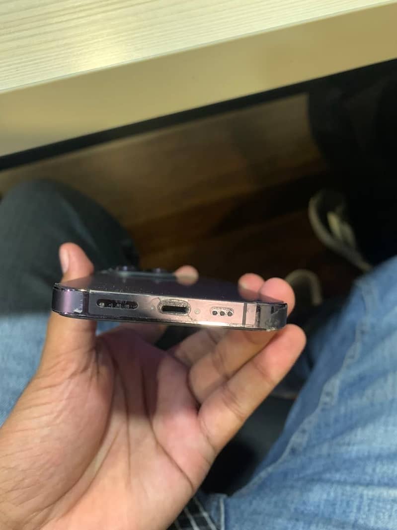 Apple iPhone 14 Pro 9