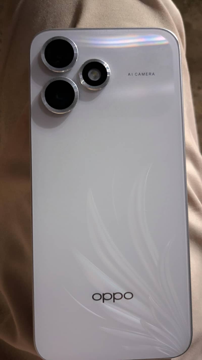 OPPO A6c 0