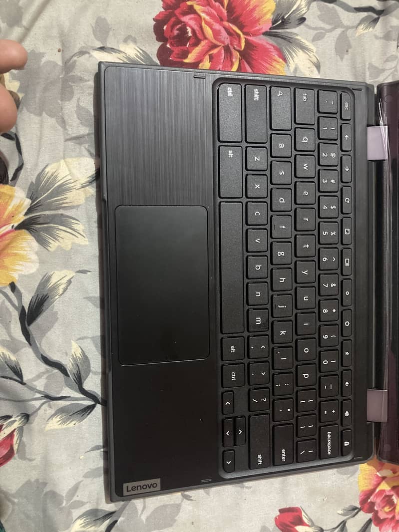 Android 14 Chromebook 7
