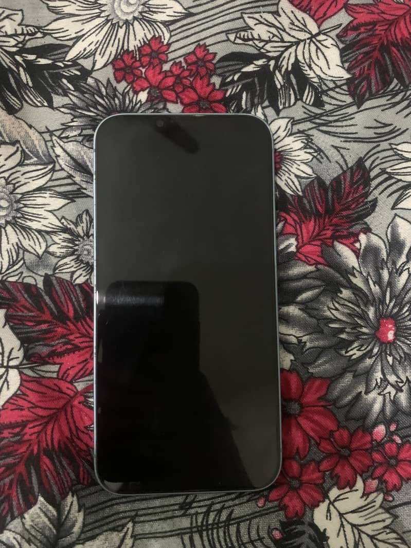 Apple iPhone 14 plus 3