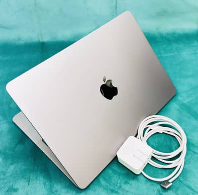 Apple Macbook Air M2, 13 Inches, 1TB SSD, 16 GB Ram Non Active