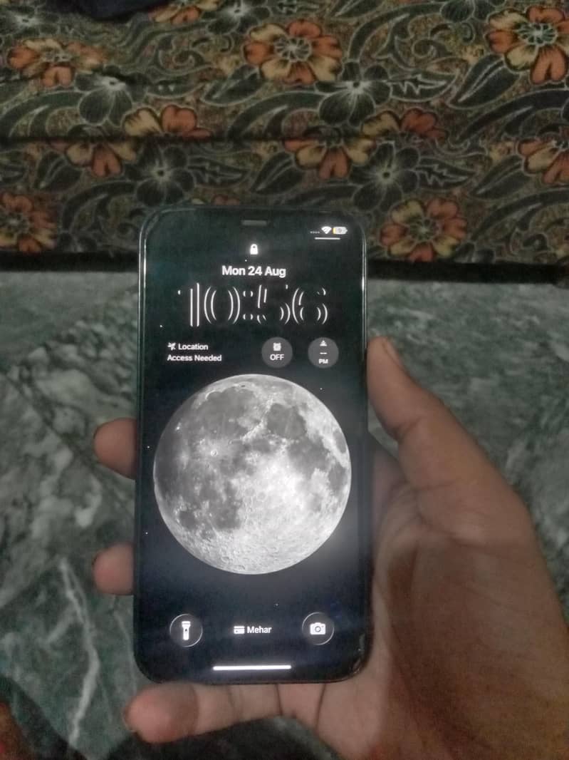 Apple iPhone 12 3