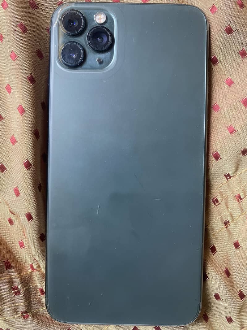 Apple iPhone 11 Pro Max 4