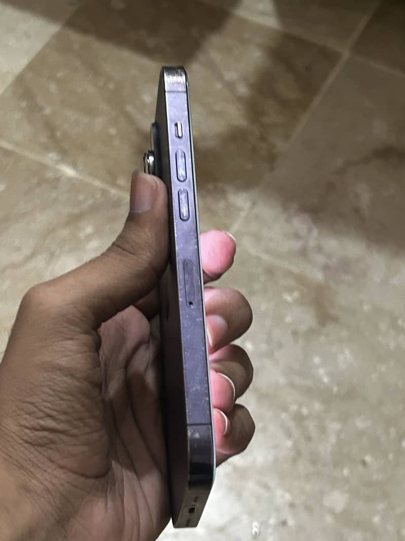 Apple iPhone 14 Pro 3