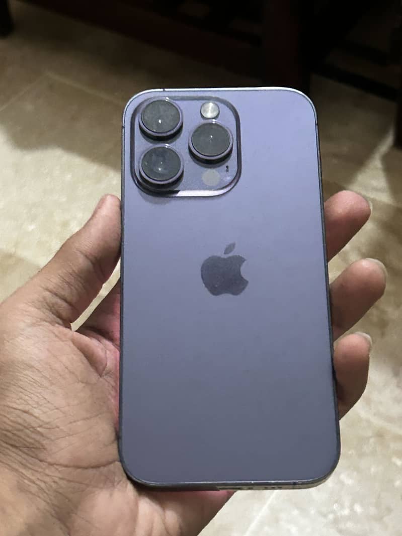 Apple iPhone 14 Pro 8