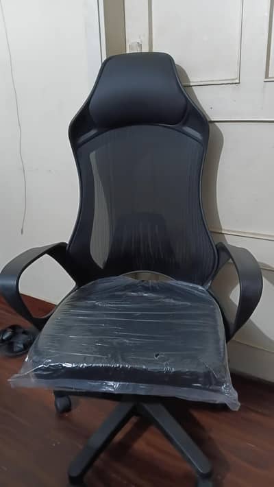 office and study table and chair