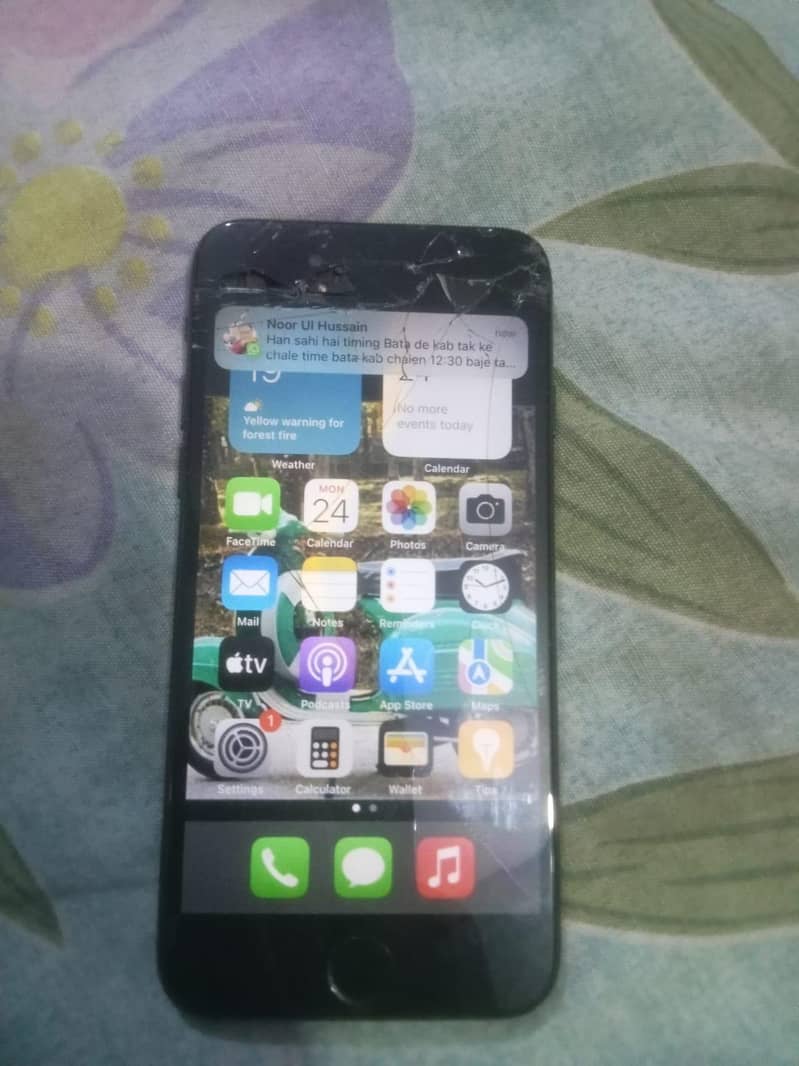 Apple iPhone 7 1