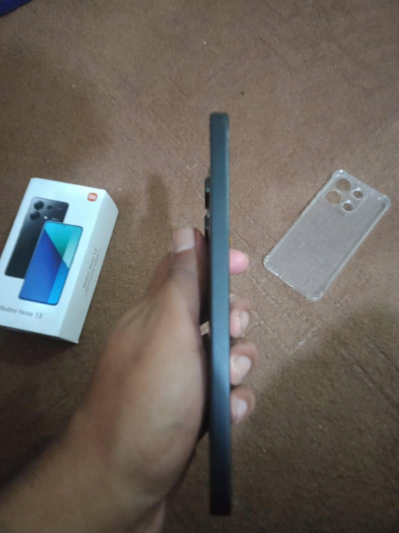 Xiaomi Redmi Note 13 8