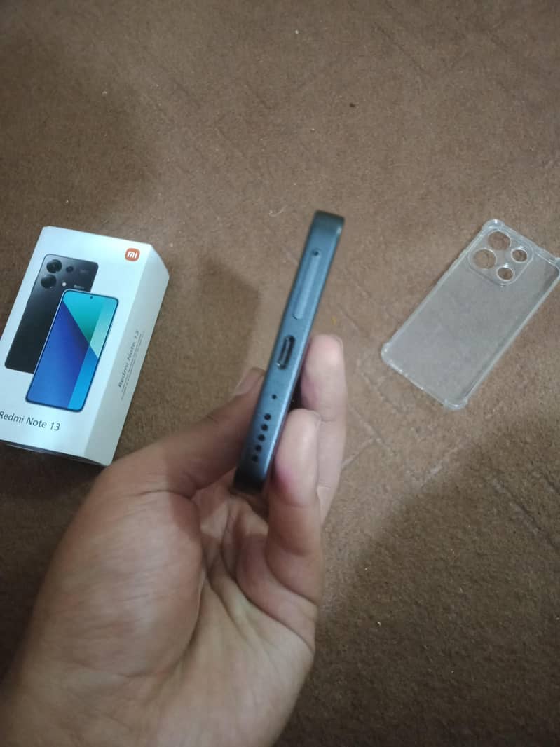 Xiaomi Redmi Note 13 9