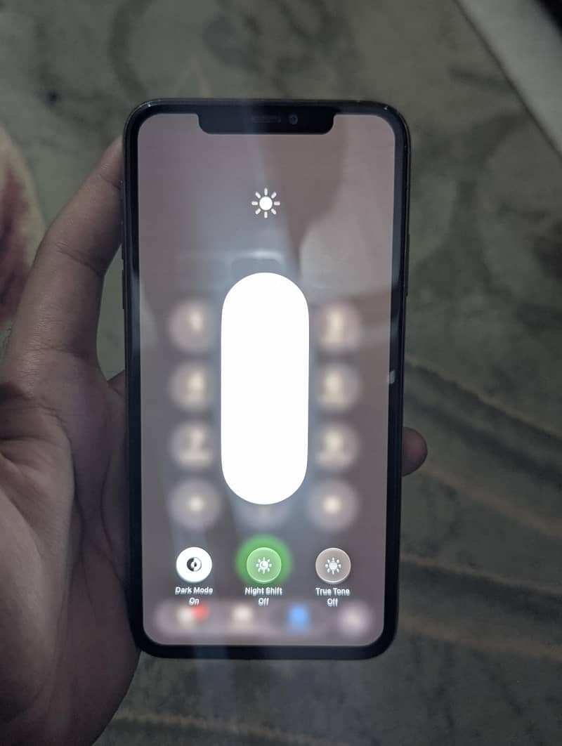Apple iPhone 11 Pro Max 10
