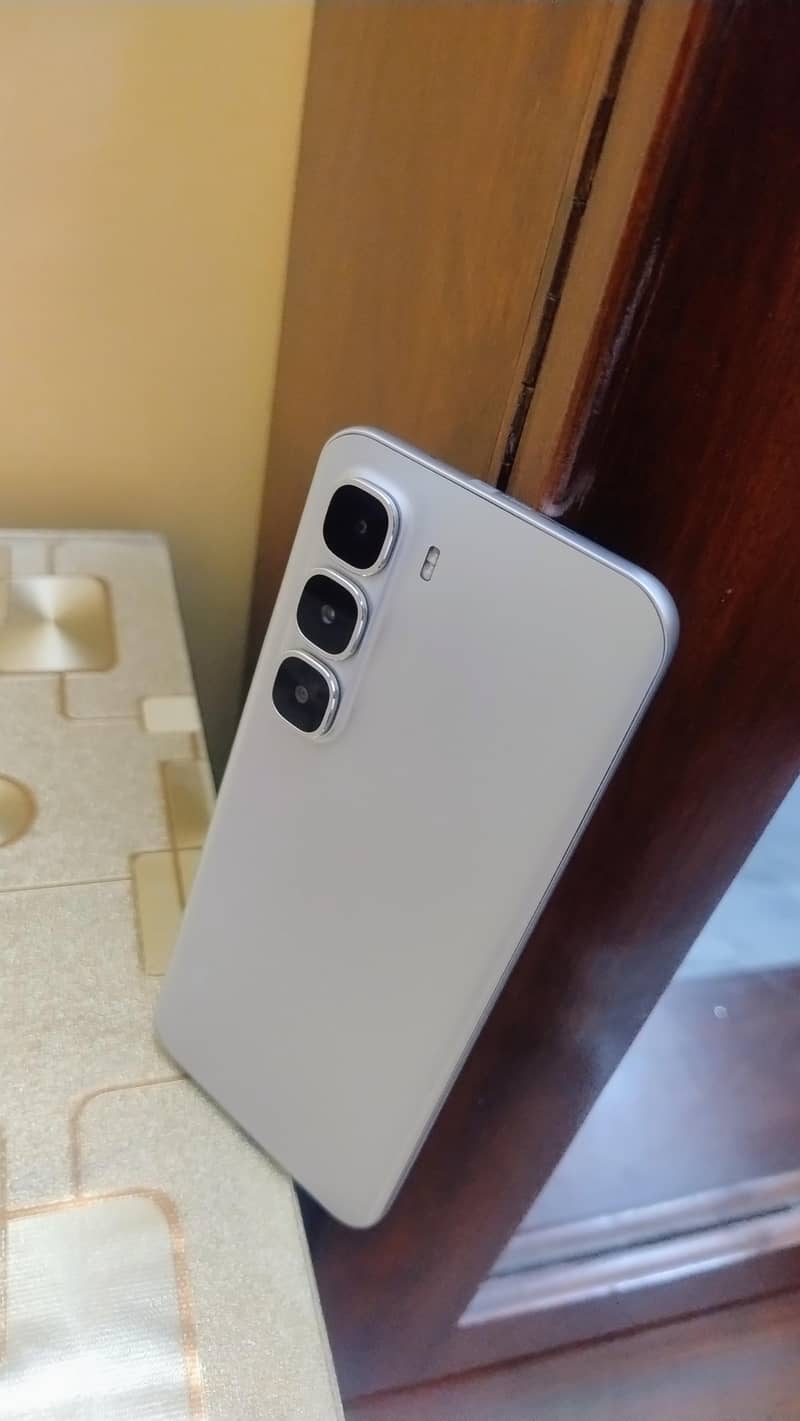 Infinix Hot 60 pro plus 0