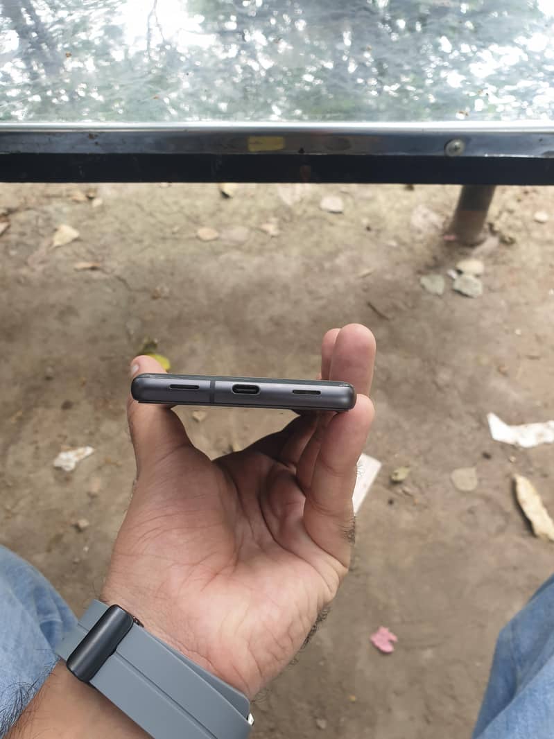 Google Pixel 7a 1