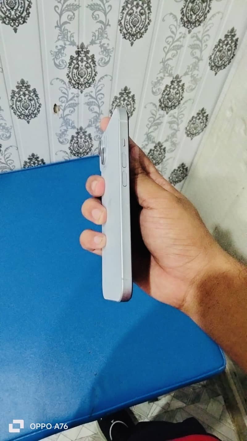 Apple iPhone 15 1