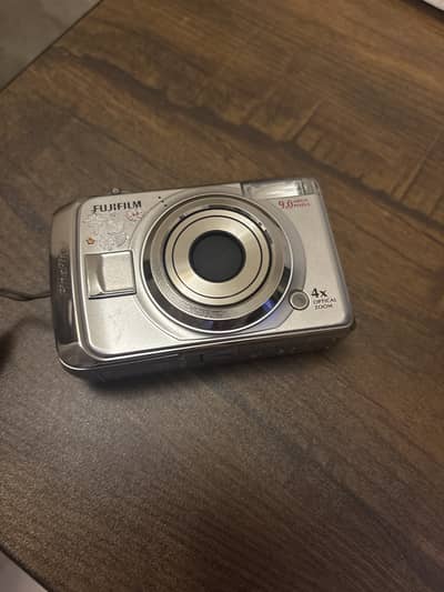FujiFilm FinePix A900