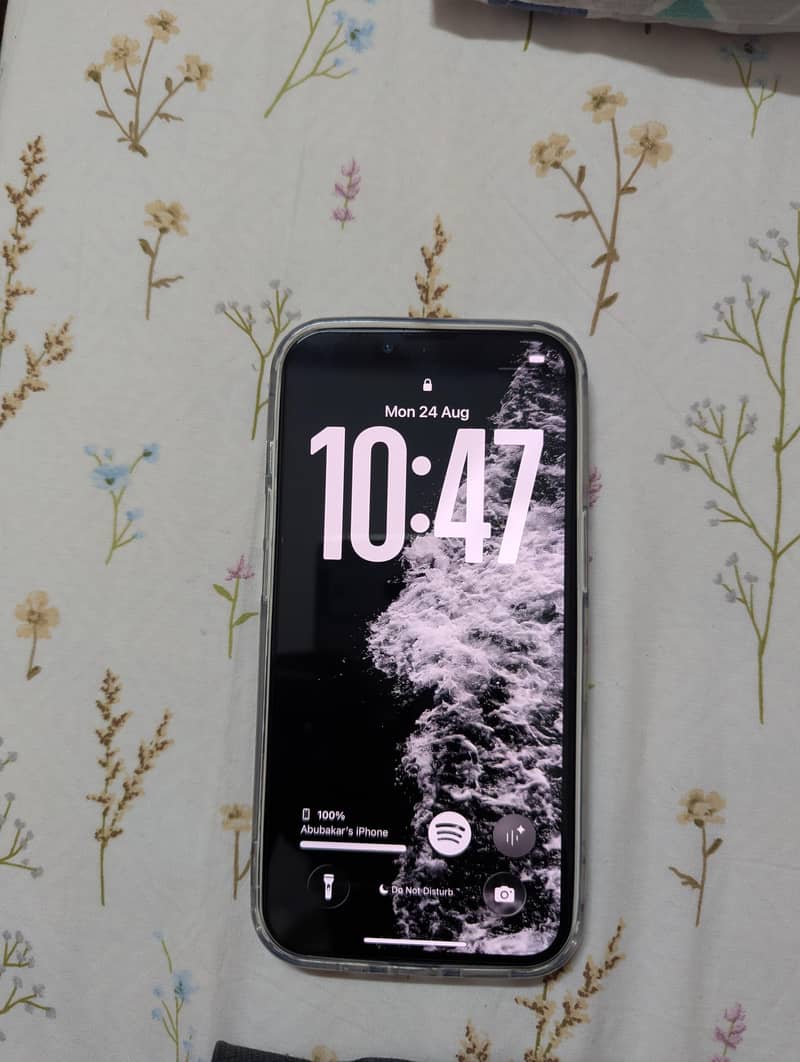 Apple iPhone 13 2