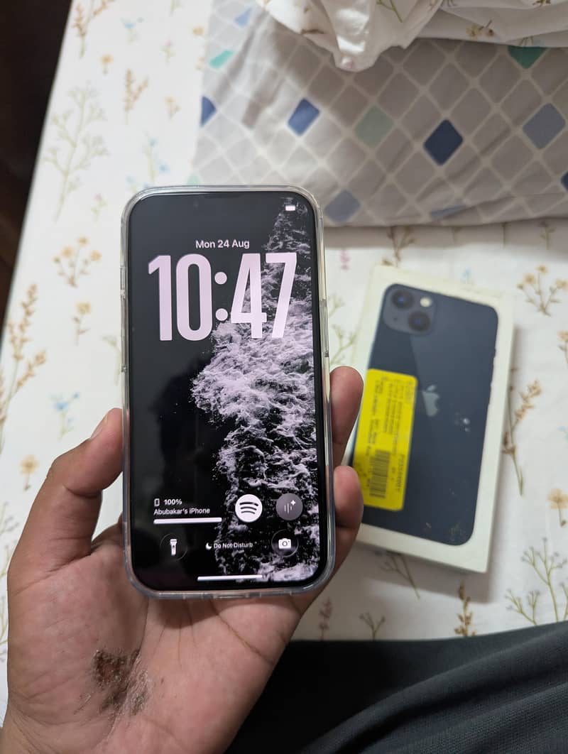 Apple iPhone 13 4